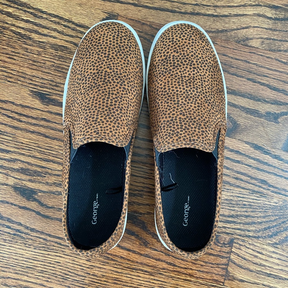 Slip On Sneakers 👟
